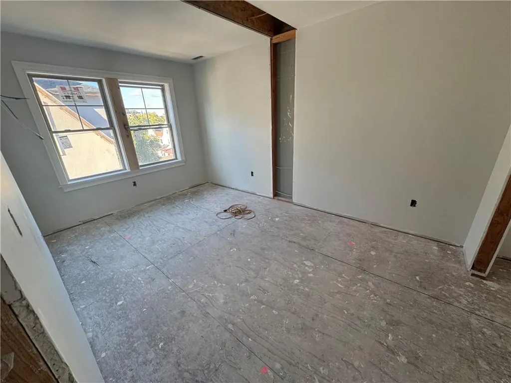 65 W 2nd Street Mount Vernon NY 10550