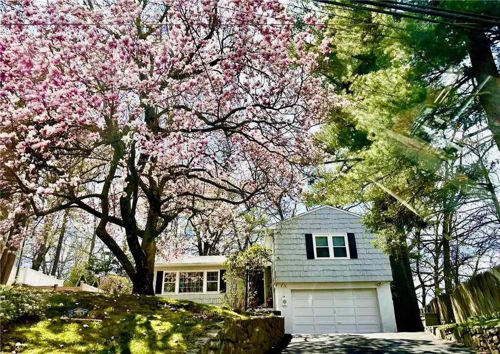 42 Mount Joy Avenue Scarsdale NY 10583