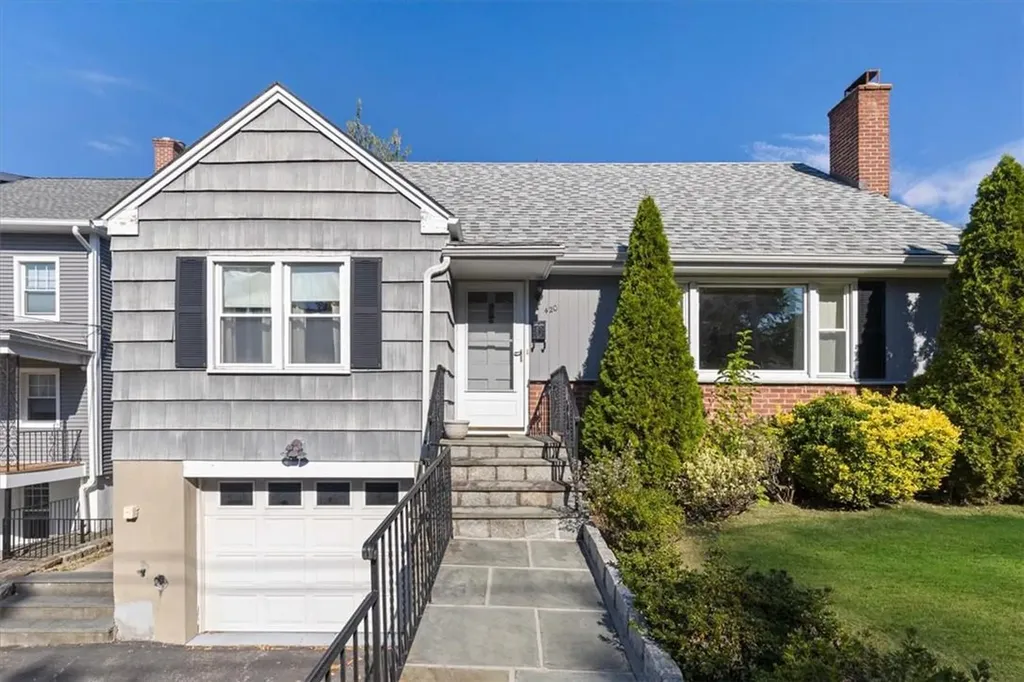 420 Tompkins Avenue Mamaroneck NY 10543