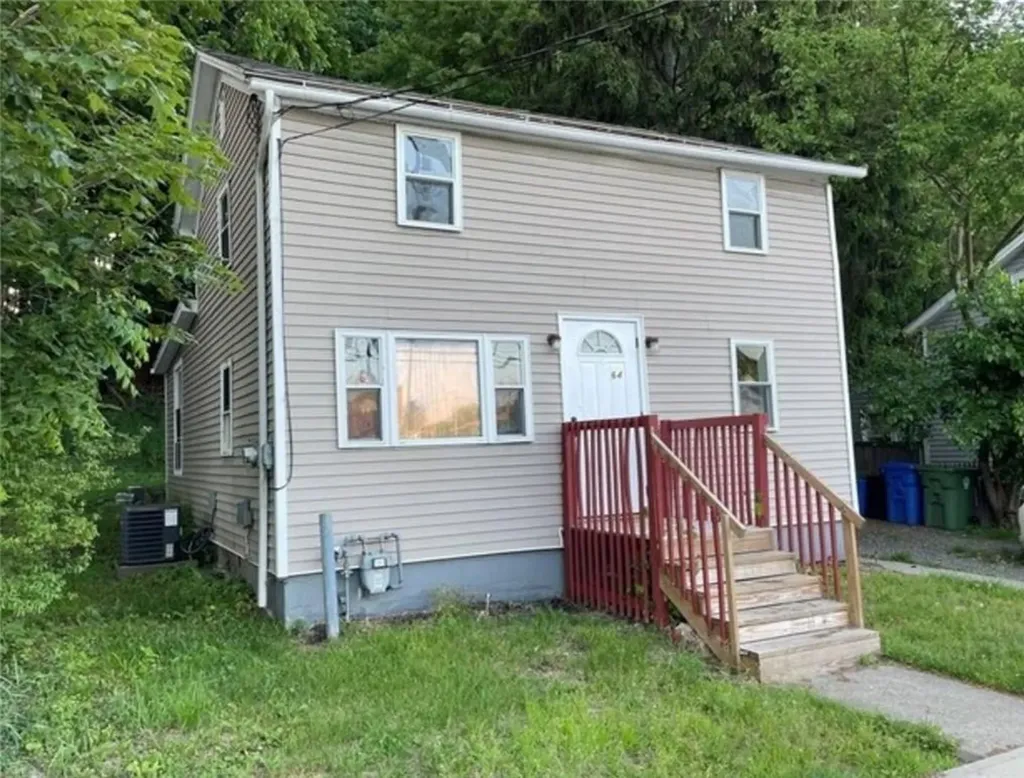 64 Wawayanda Avenue Middletown NY 10940