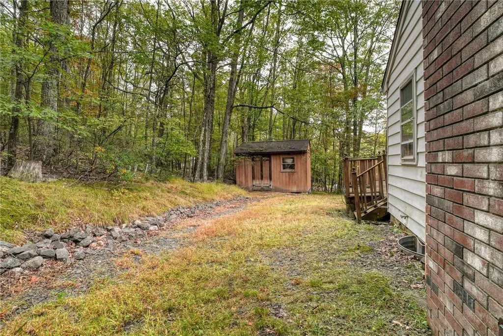 60 Flicker Trail Wurtsboro NY 12790