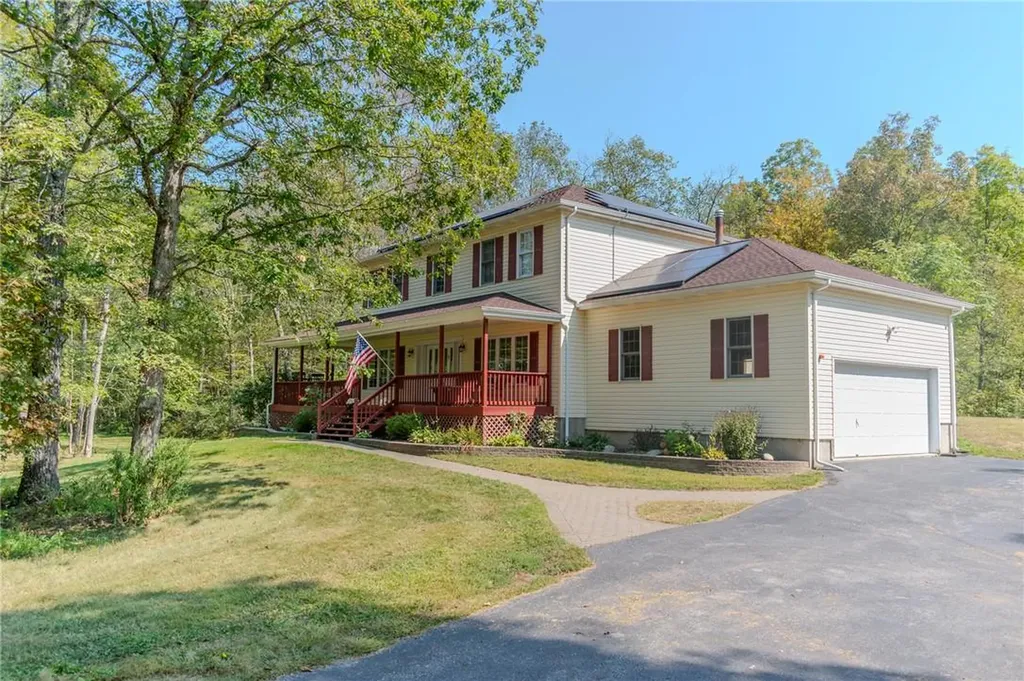 52 Eleanor Drive Salt Point NY 12578