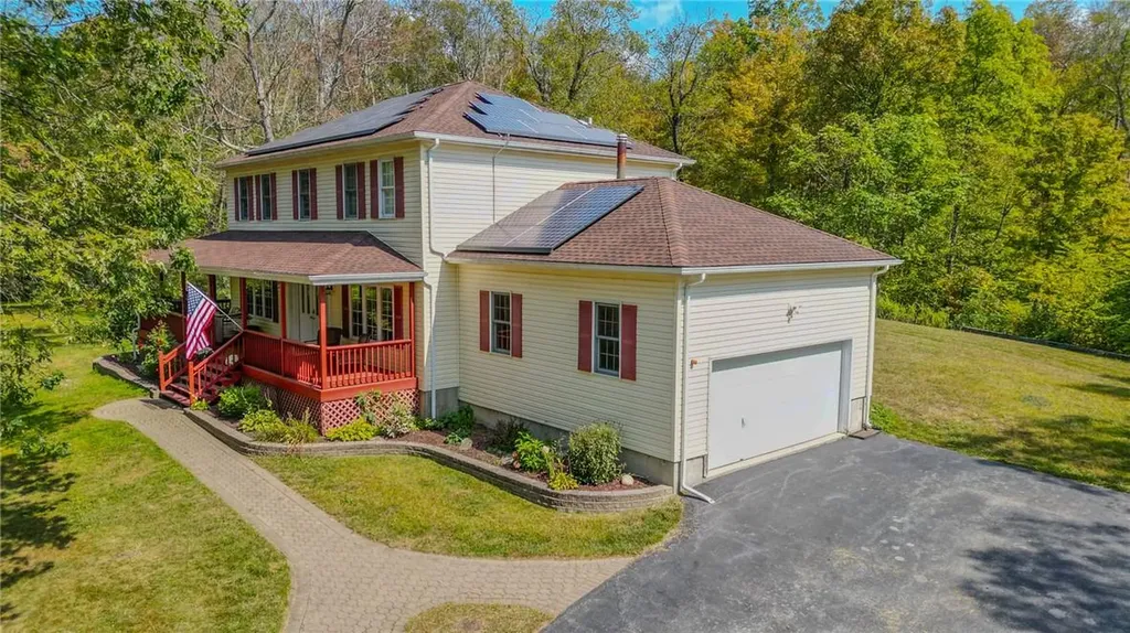 52 Eleanor Drive Salt Point NY 12578