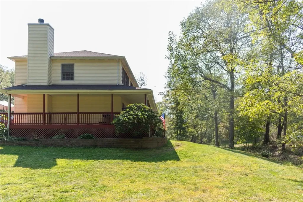 52 Eleanor Drive Salt Point NY 12578
