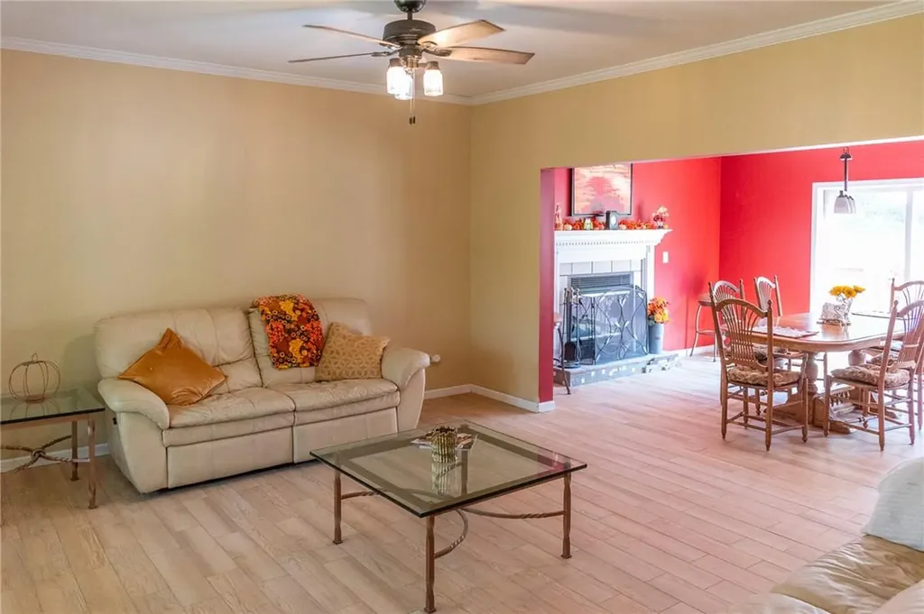 52 Eleanor Drive Salt Point NY 12578