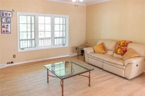 52 Eleanor Drive Salt Point NY 12578