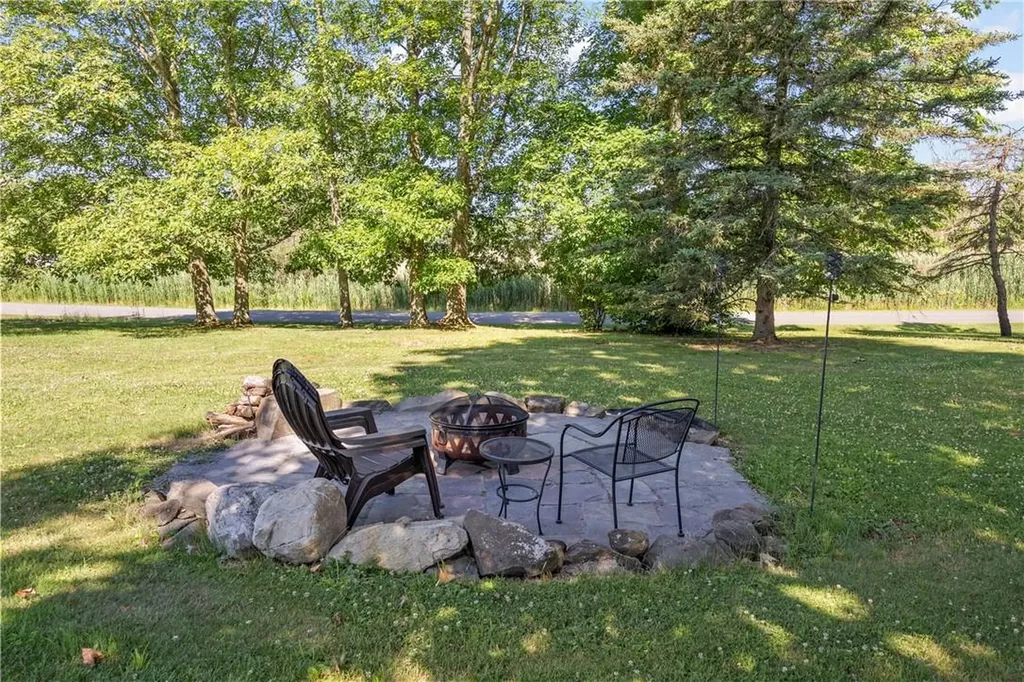 33 Mountain View Road Germantown NY 12526