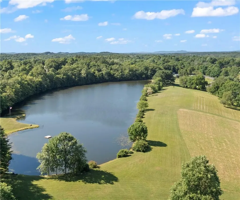 33 Mountain View Road Germantown NY 12526