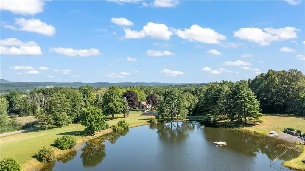 33 Mountain View Road Germantown NY 12526
