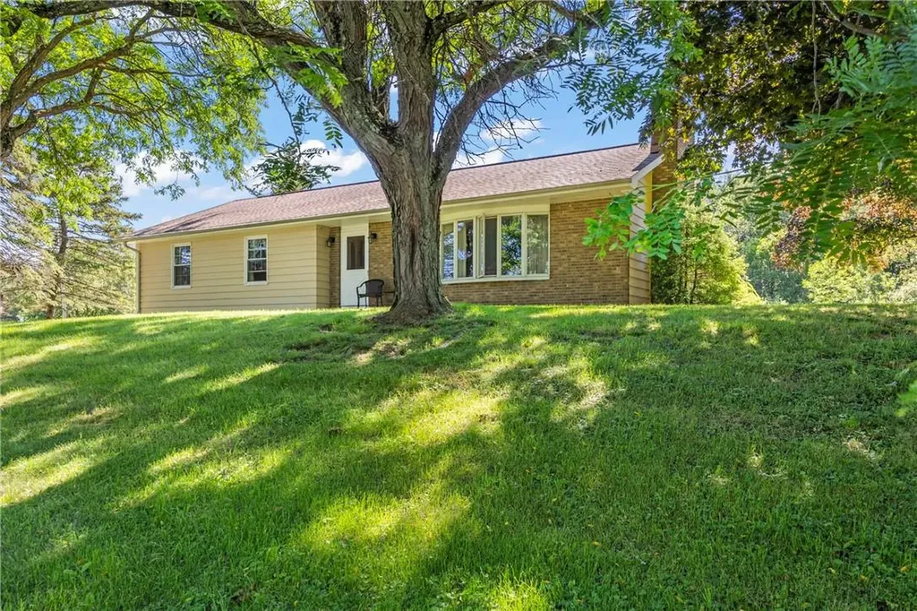 33 Mountain View Road Germantown NY 12526