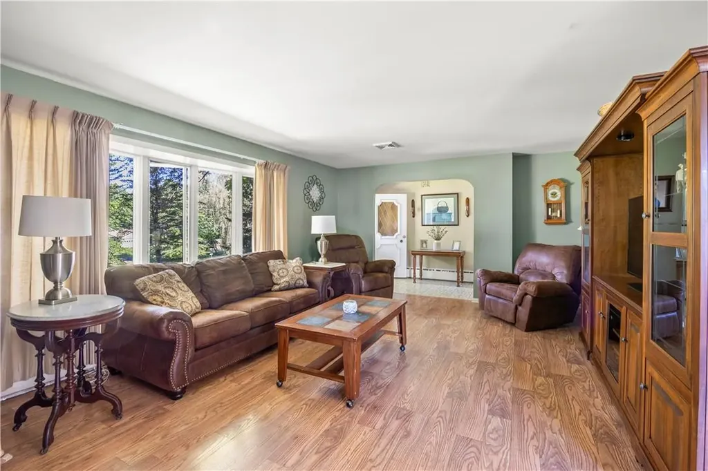 33 Mountain View Road Germantown NY 12526