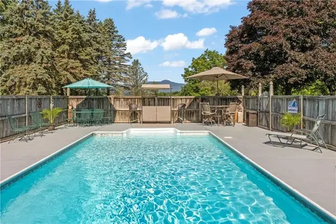 33 Mountain View Road Germantown NY 12526