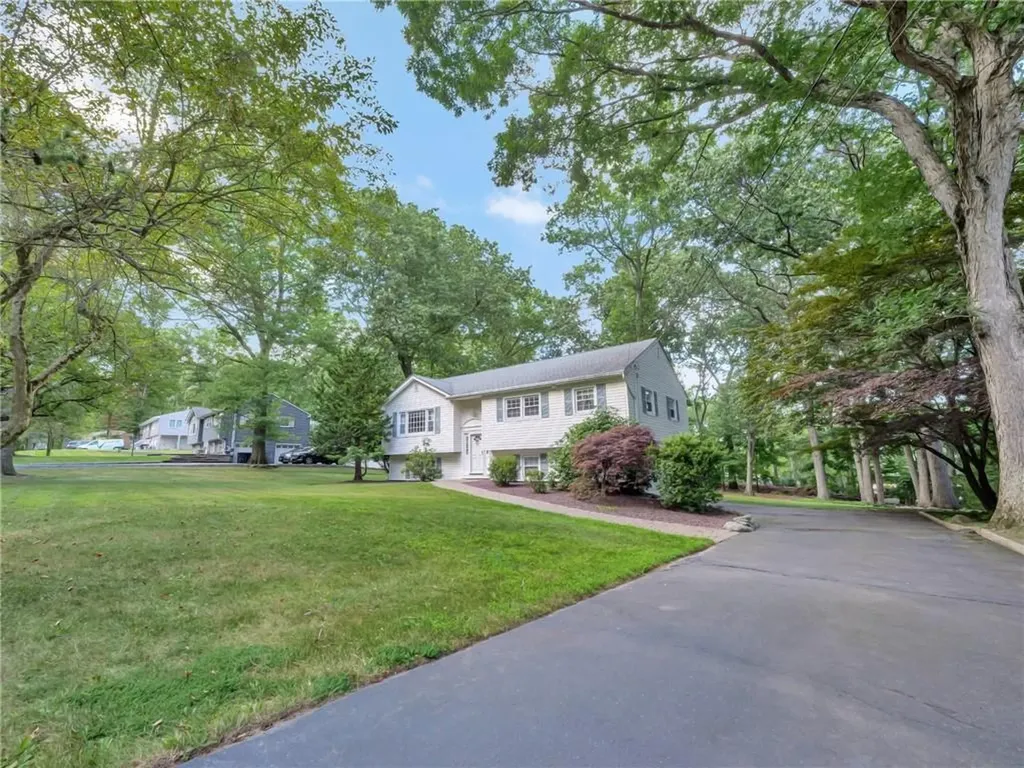 48 Wilshire Drive Spring Valley NY 10977