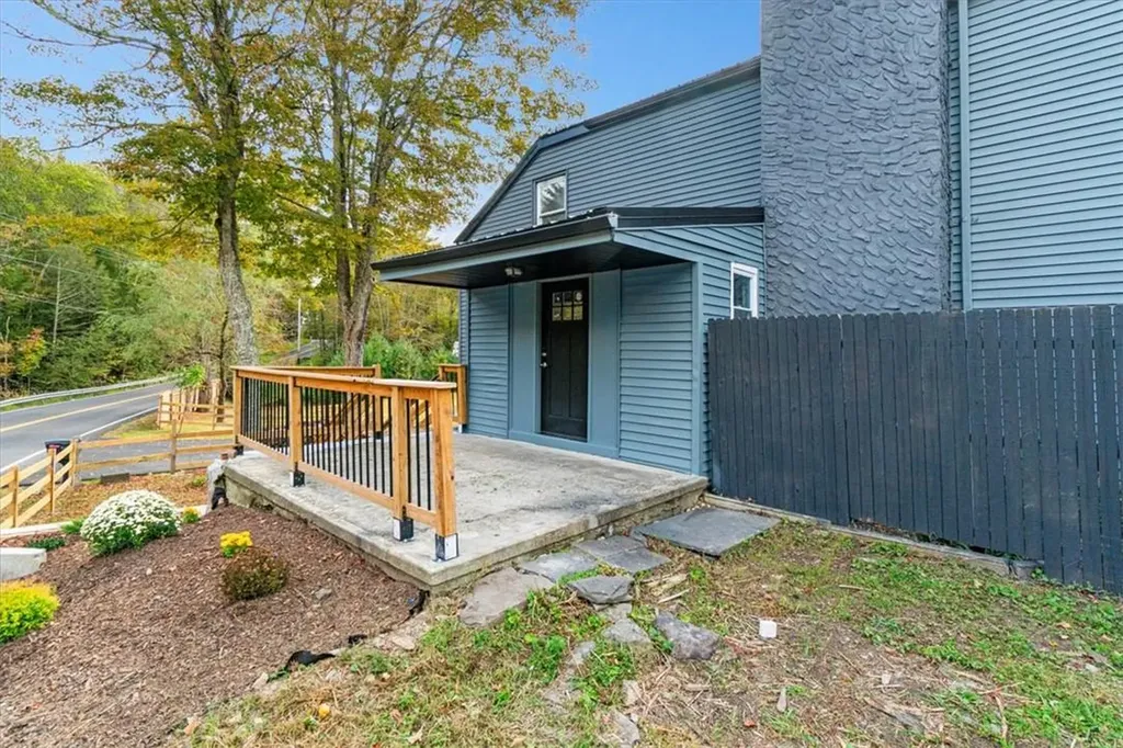 1441 County Road 2 Olivebridge NY 12461
