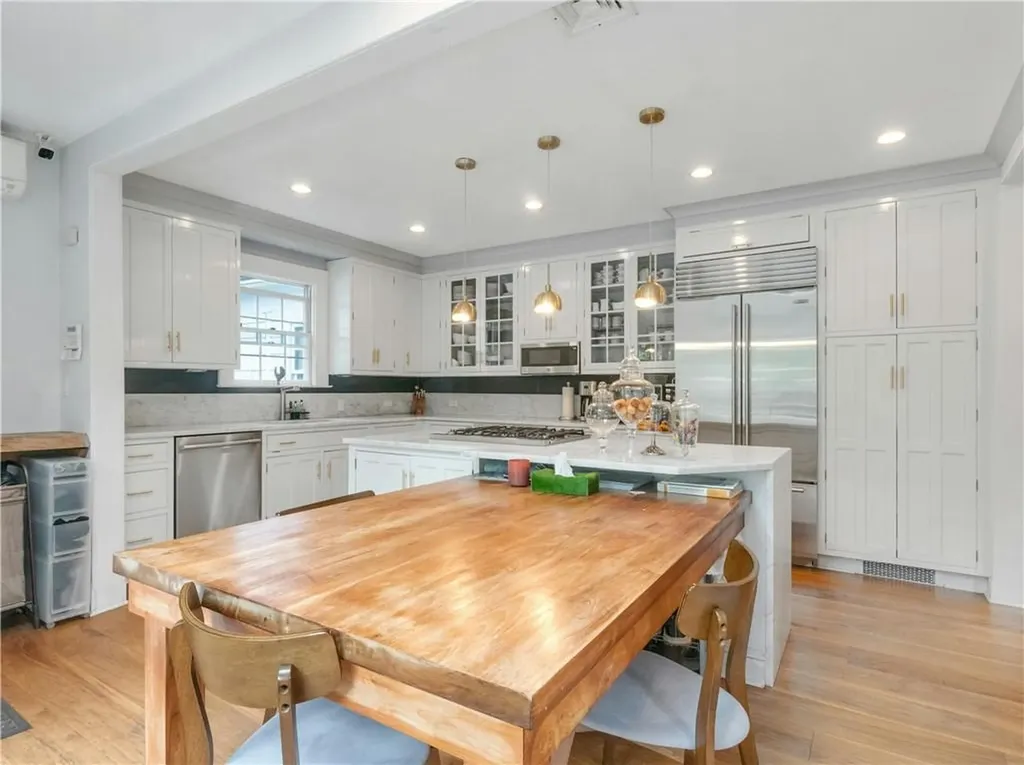 91 Warwick Road Bronxville NY 10708