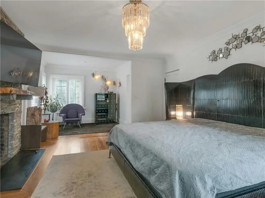 91 Warwick Road Bronxville NY 10708