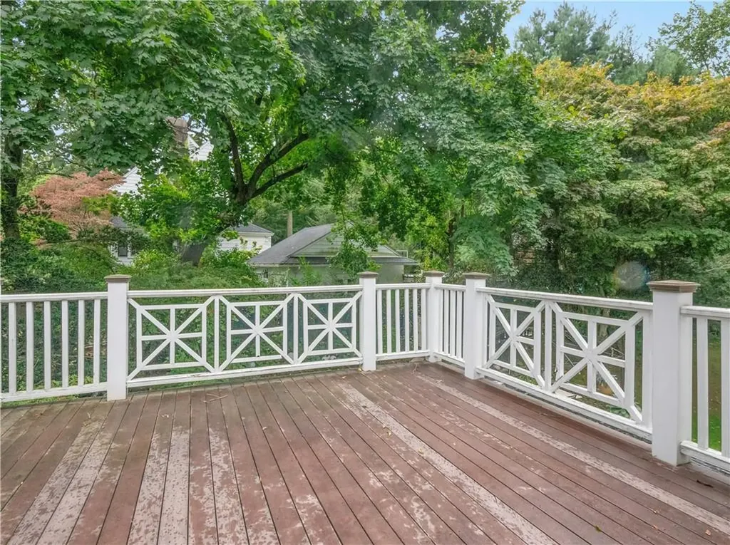 91 Warwick Road Bronxville NY 10708