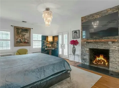 91 Warwick Road Bronxville NY 10708