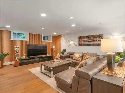 91 Warwick Road Bronxville NY 10708