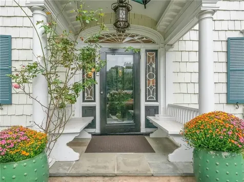 91 Warwick Road Bronxville NY 10708