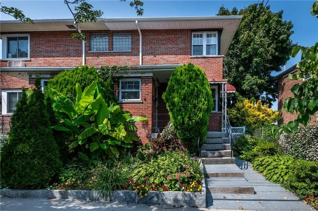 101 Pell Place Bronx NY 10464