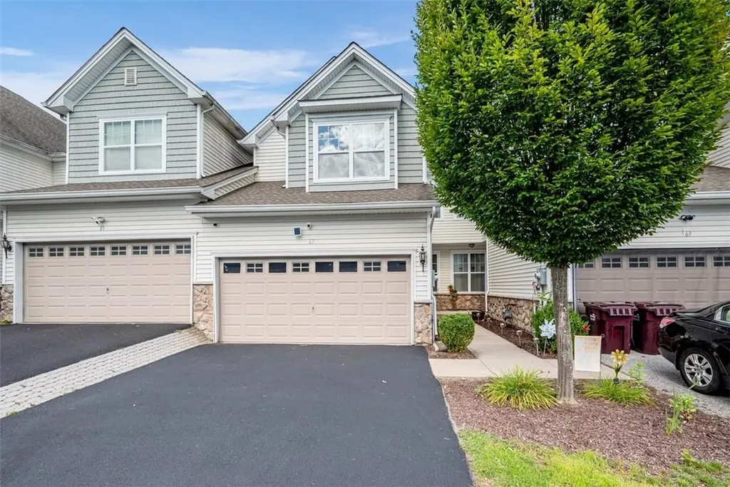 67 Meadow View Drive Middletown NY 10940