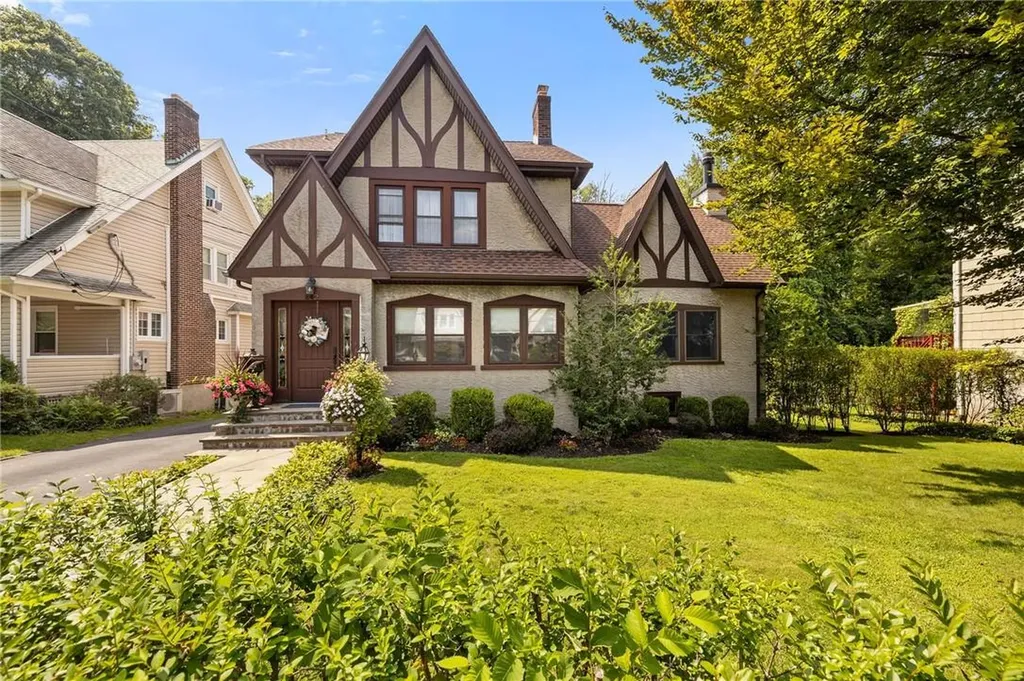 842 Webster Avenue New Rochelle NY 10804