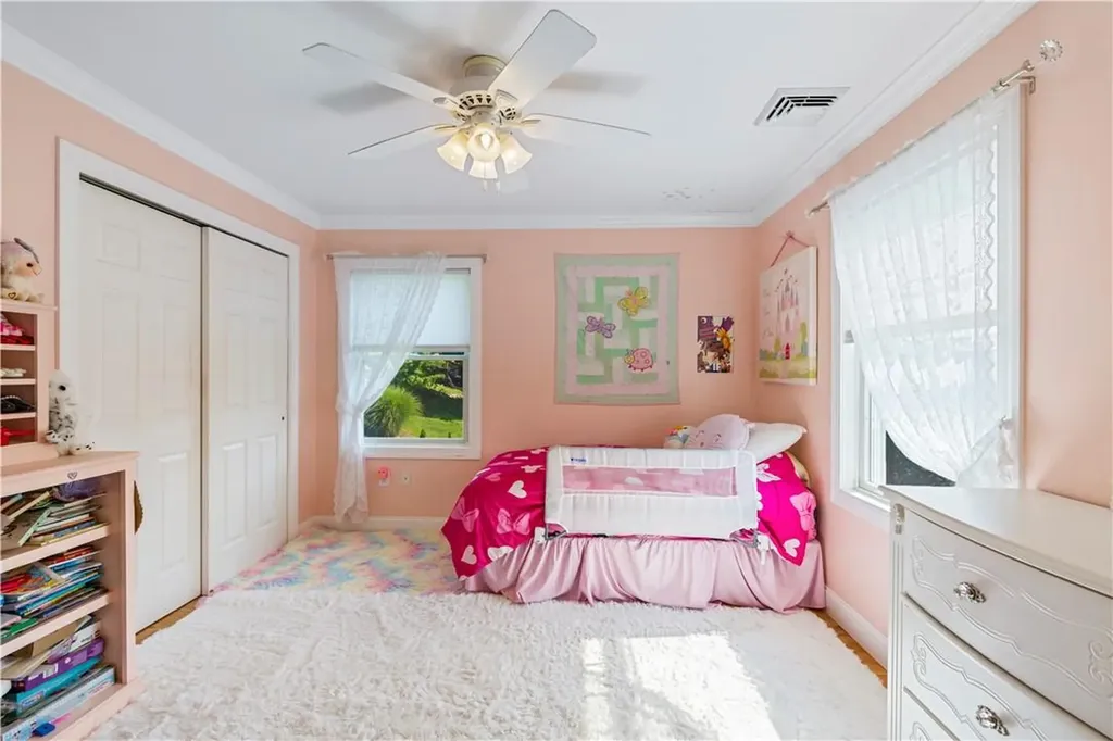 10 Clarion Drive White Plains NY 10603