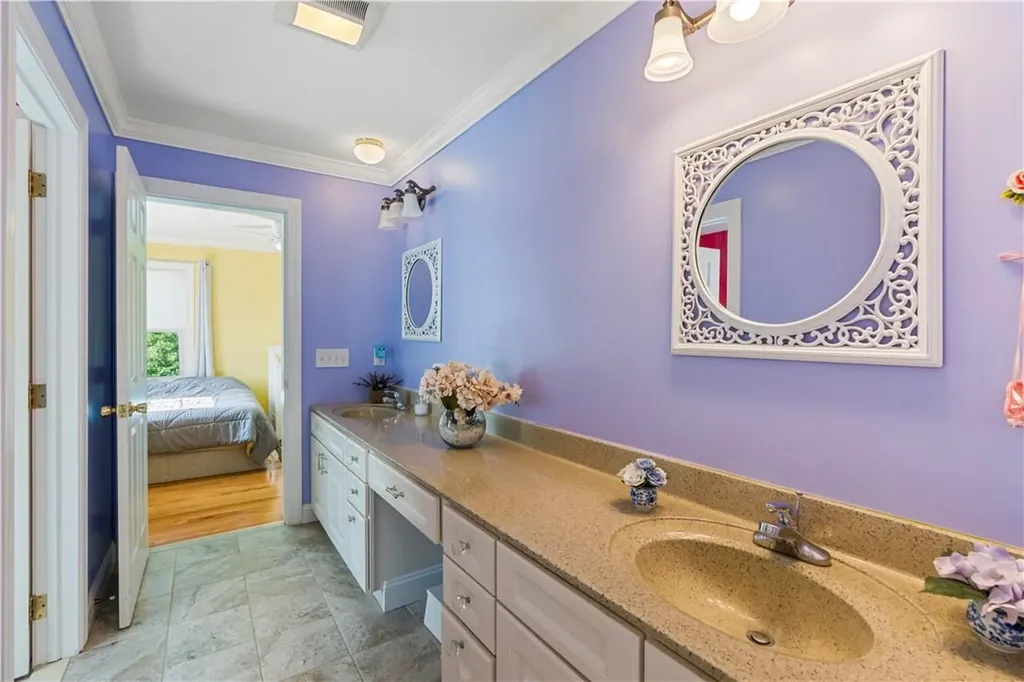 10 Clarion Drive White Plains NY 10603