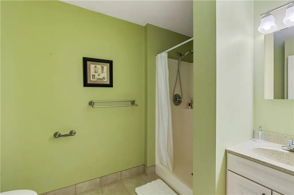 10 Clarion Drive White Plains NY 10603