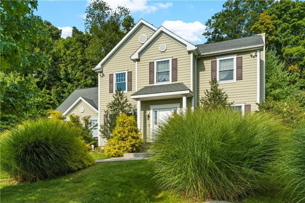 10 Clarion Drive White Plains NY 10603