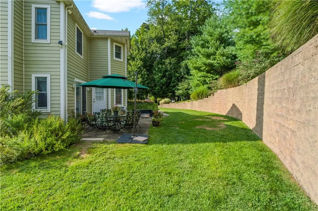 10 Clarion Drive White Plains NY 10603