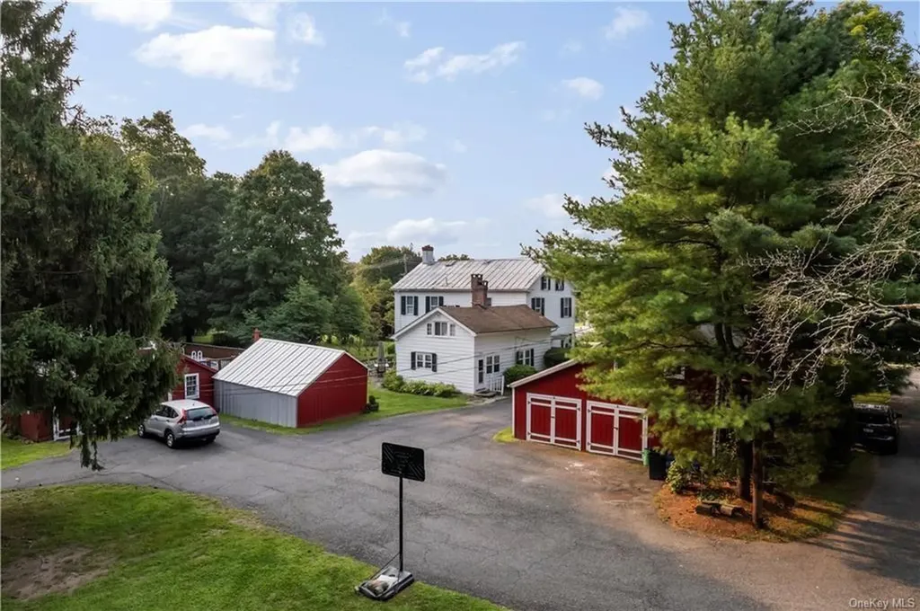 670 New Hempstead Road Spring Valley NY 10977