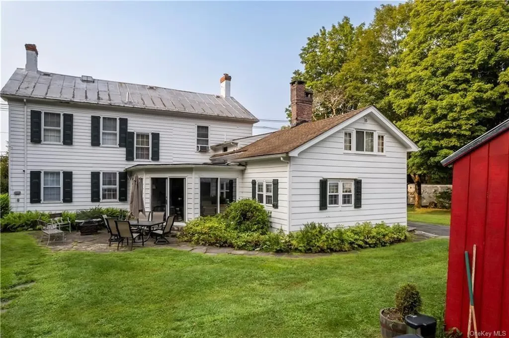 670 New Hempstead Road Spring Valley NY 10977