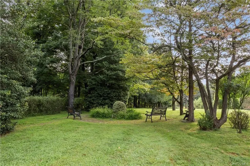 670 New Hempstead Road Spring Valley NY 10977