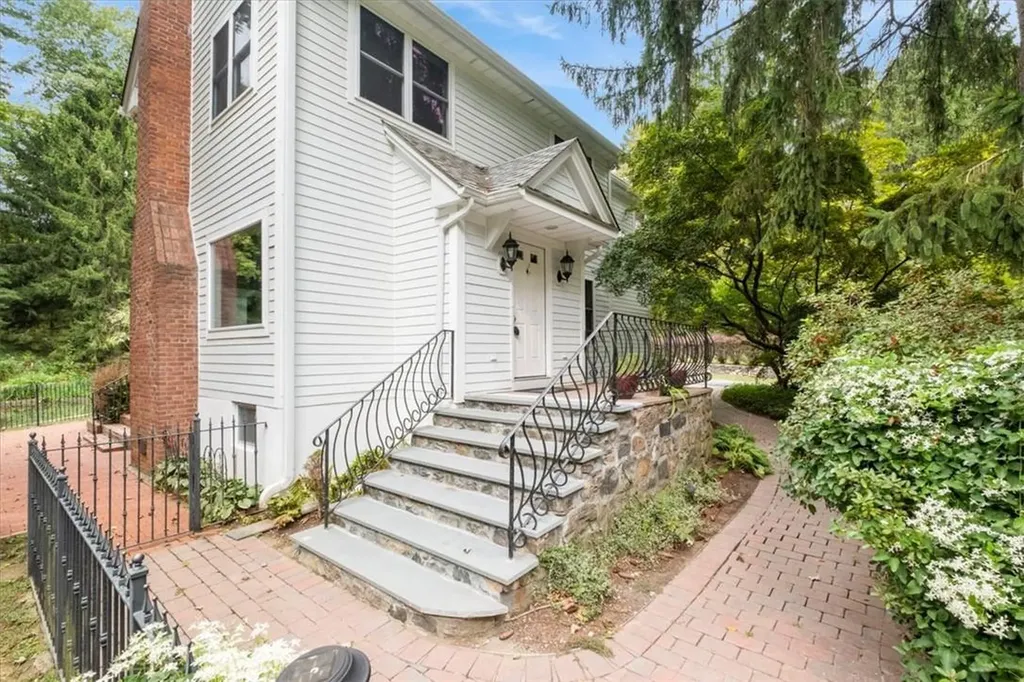 3 North Lane Katonah NY 10536