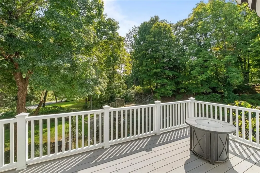 3 North Lane Katonah NY 10536