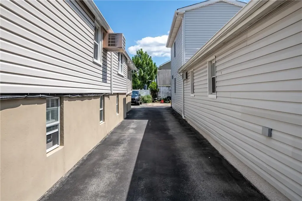 3258 Glennon Place Bronx NY 10465