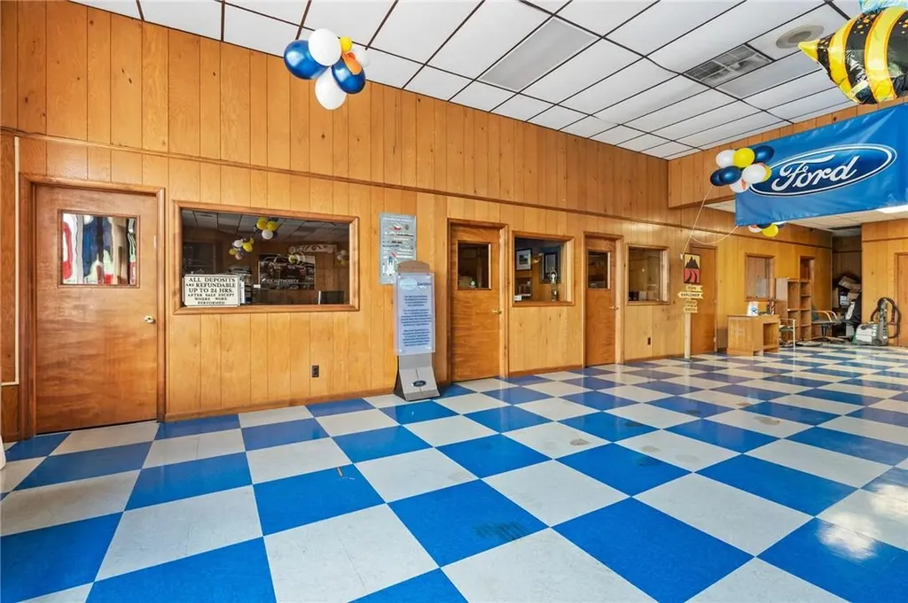 257 E Main Street Port Jervis NY 12771