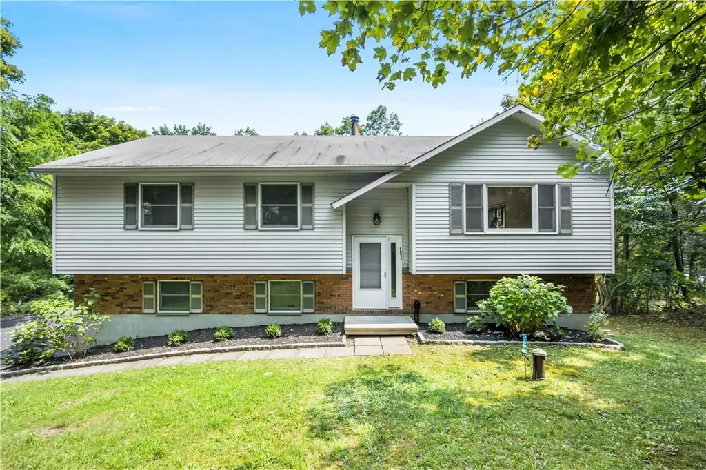 184 South Road Holmes NY 12531