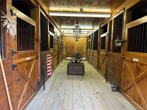 477 Canoe Hill Road Millbrook NY 12545