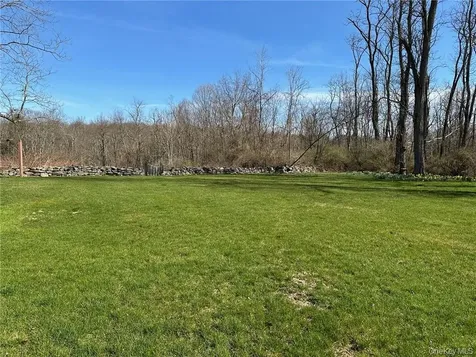 477 Canoe Hill Road Millbrook NY 12545