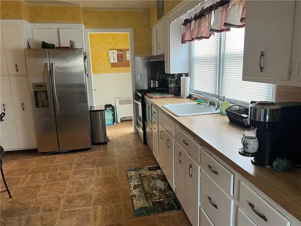 40 Staunton Street Yonkers NY 10704