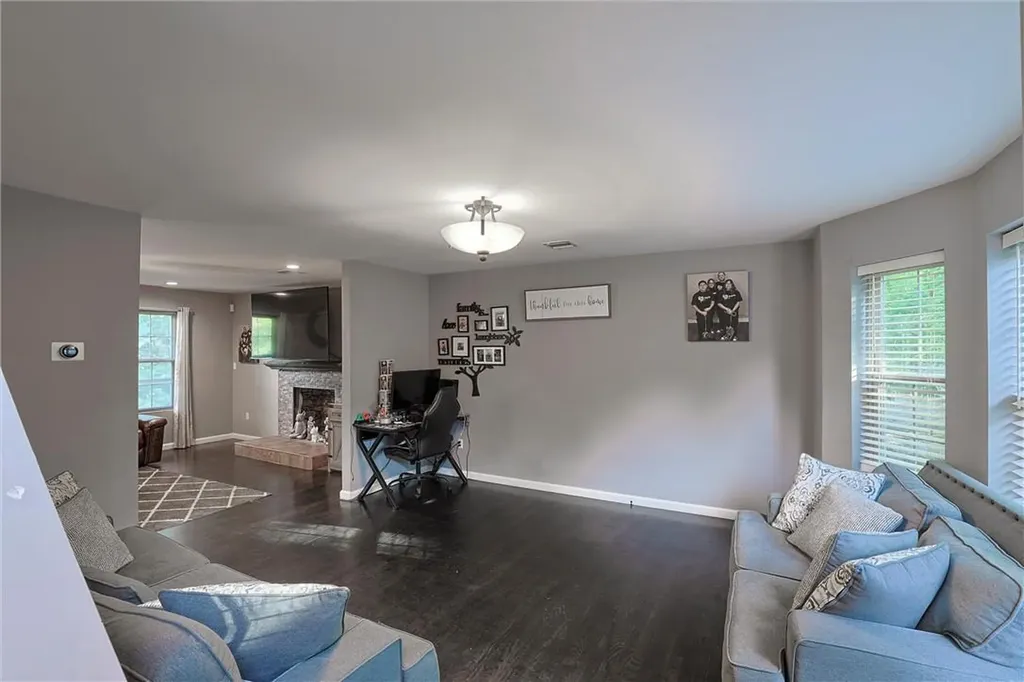68 Pebble Path Rock Hill NY 12775