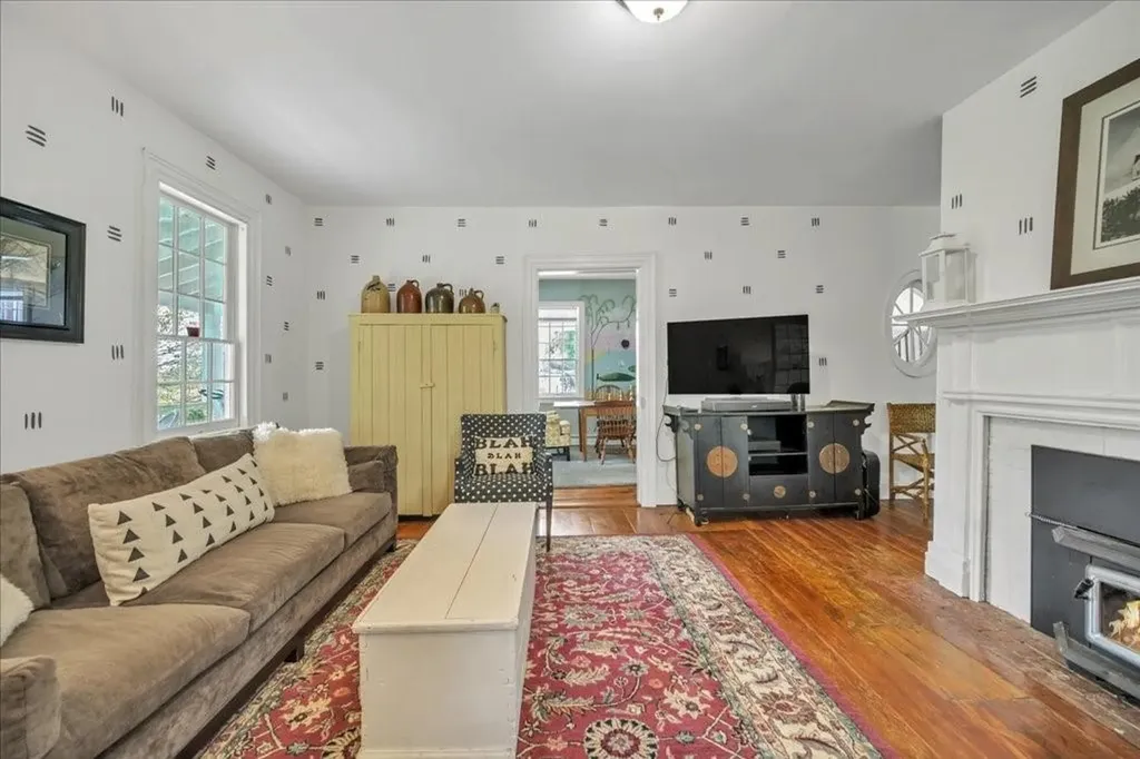 10 Bowman Lane Walden NY 12586