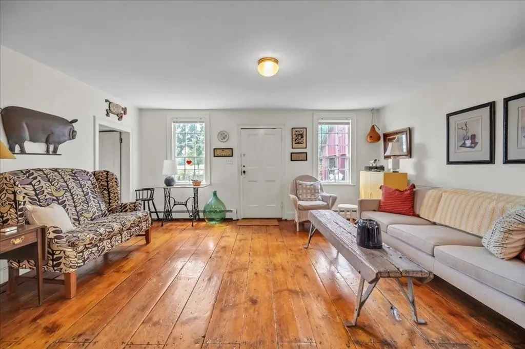 10 Bowman Lane Walden NY 12586