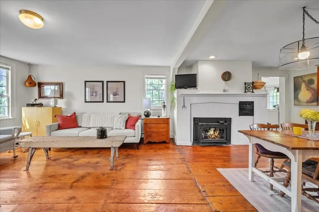 10 Bowman Lane Walden NY 12586