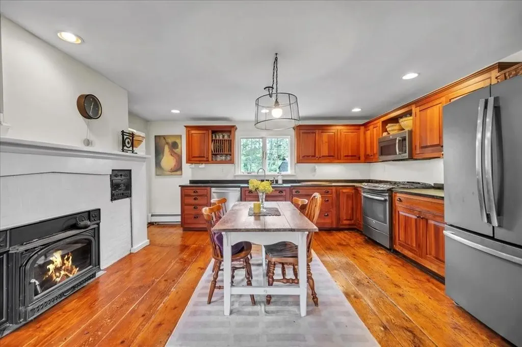 10 Bowman Lane Walden NY 12586