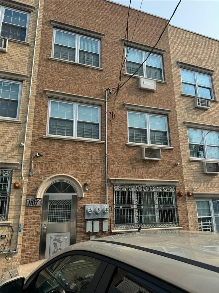 1107 Adee Avenue Bronx NY 10469