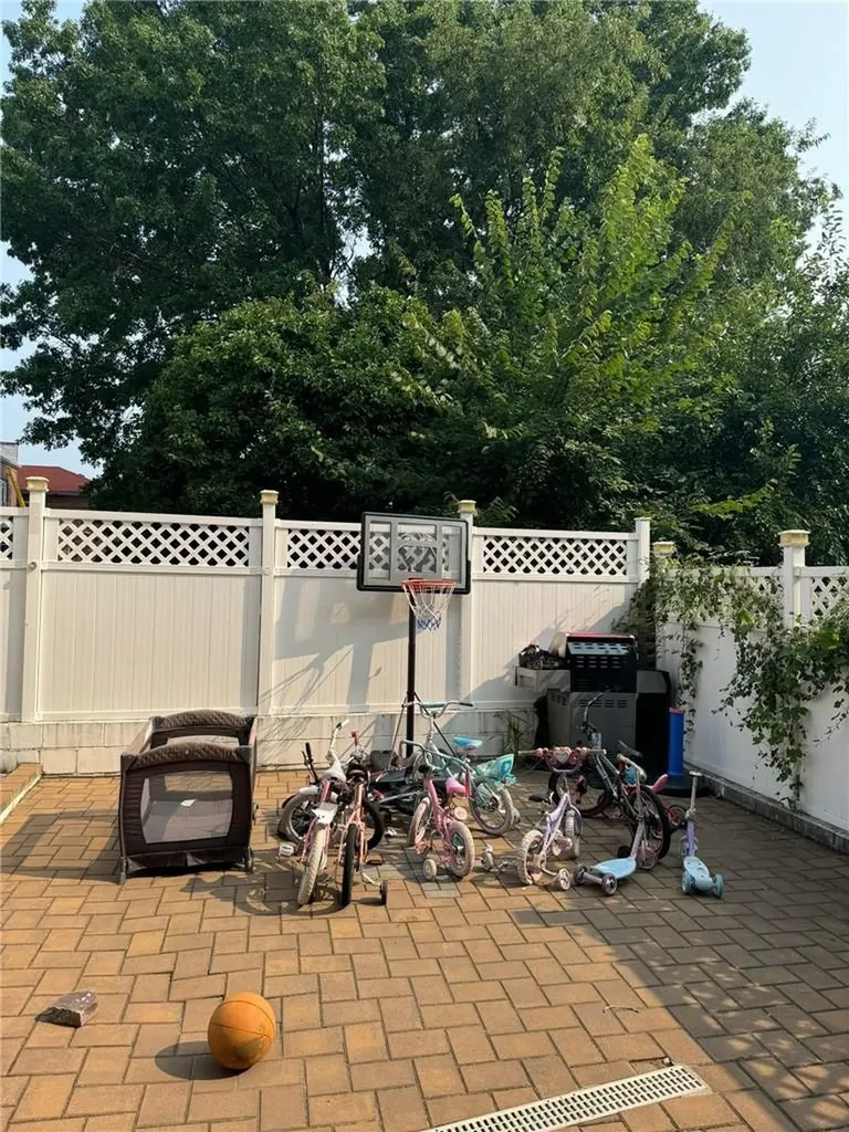 1107 Adee Avenue Bronx NY 10469